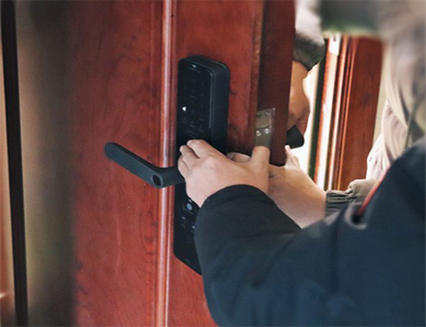 泰州24小时上门开锁公司